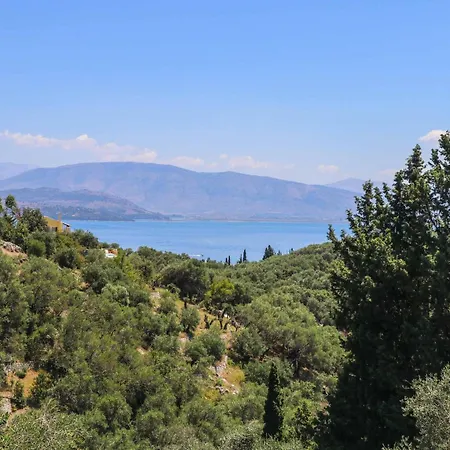 Karydia Yaliskari Bay