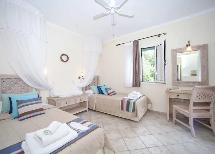 Karydia Yaliskari Bay Villa *